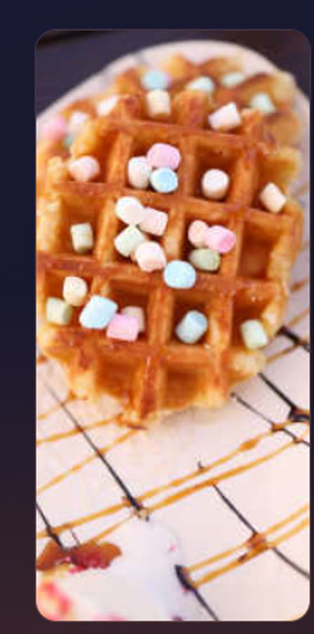 Gaufre de Liège nappée de chamallows et caramel